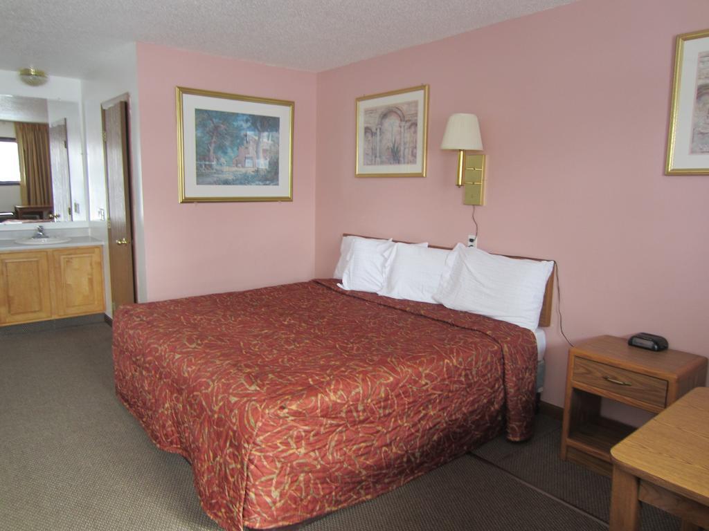 Cloud 9 Motel Sioux Falls Room photo